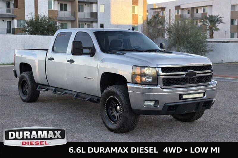 2011 Chevrolet Silverado 3500HD LT Crew Cab 4WD