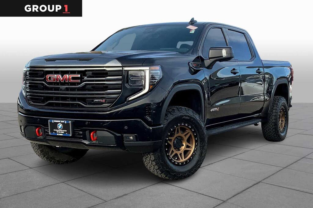 2022 GMC Sierra 1500 AT4 Crew Cab 4WD