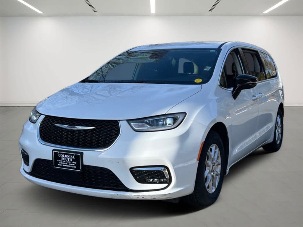 2024 Chrysler Pacifica Touring L FWD