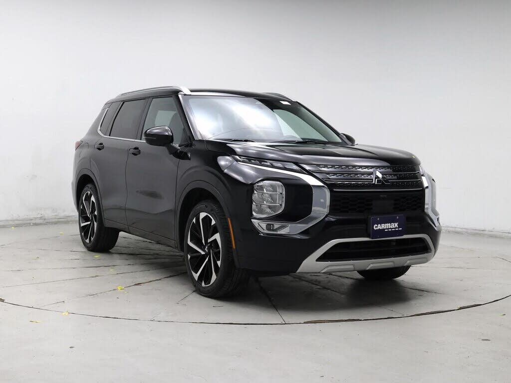 2024 Mitsubishi Outlander SEL FWD