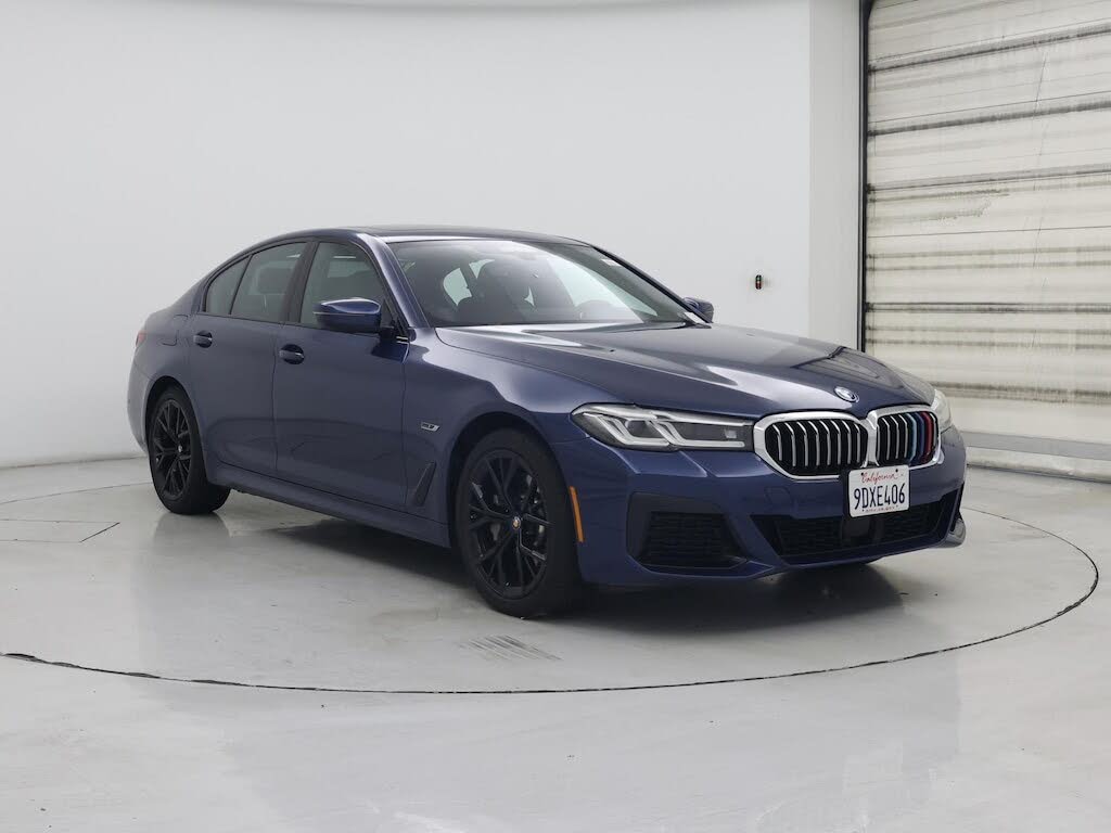 2023 BMW 5 Series 530e xDrive Hybrid Plug-in AWD