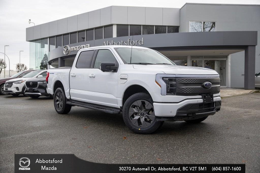2023 Ford F-150 Lightning Pro SuperCrew AWD