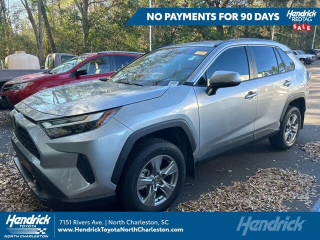 2024 Toyota RAV4 XLE FWD