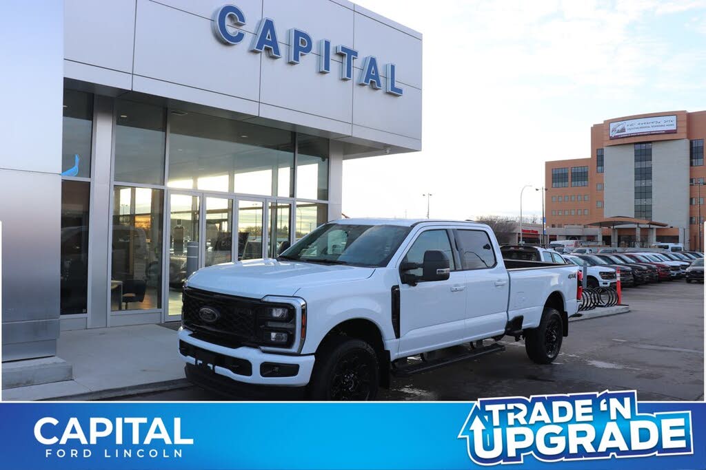 2026 Ford F-350 Super Duty XLT Crew Cab 4WD