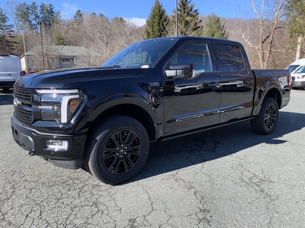 2025 Ford F-150 Platinum SuperCrew 4WD
