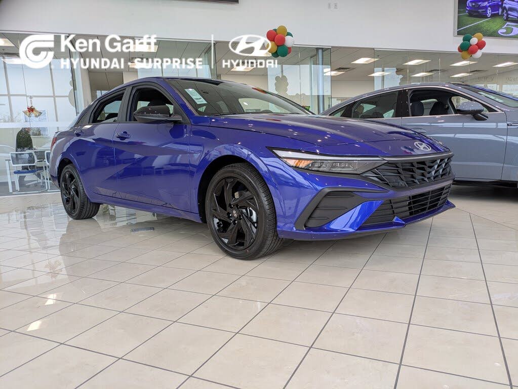 2026 Hyundai Elantra SEL Sport FWD