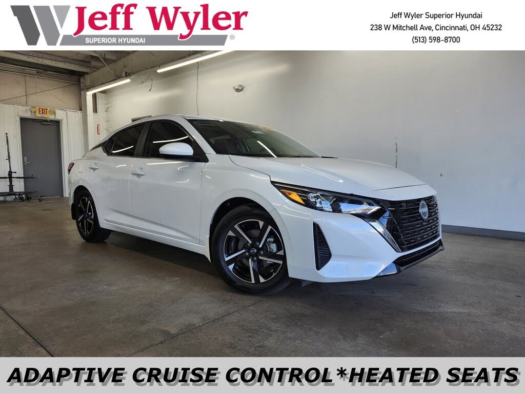 2025 Nissan Sentra SV FWD