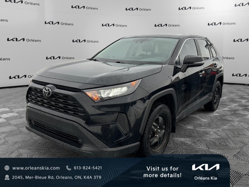 2022 Toyota RAV4 LE AWD