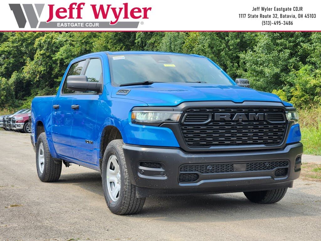 2025 RAM 1500 Tradesman Crew Cab 4WD