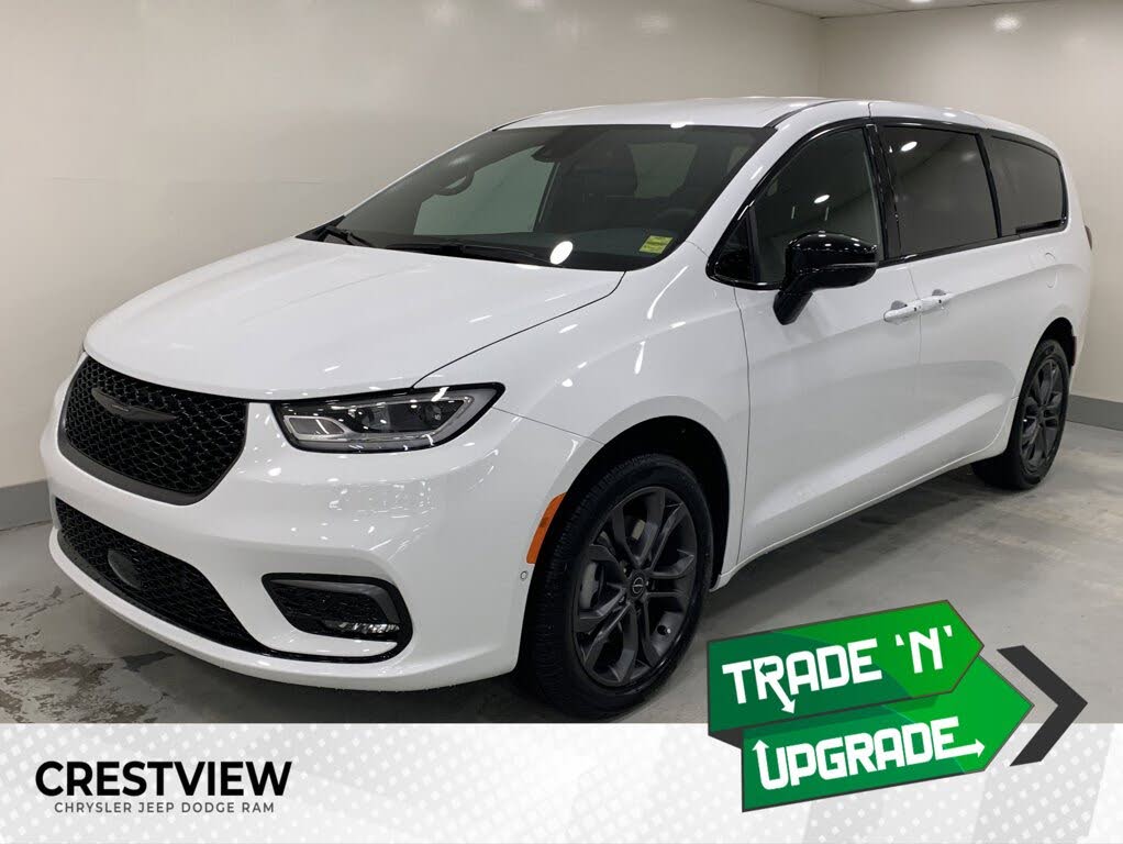 2026 Chrysler Pacifica Select AWD