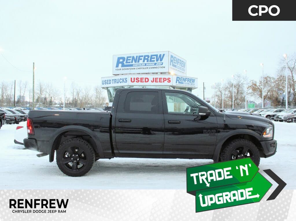 RAM 1500 Classic Warlock Crew Cab 4WD 2022