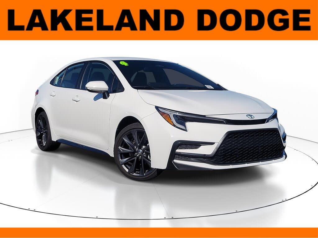 2024 Toyota Corolla SE FWD