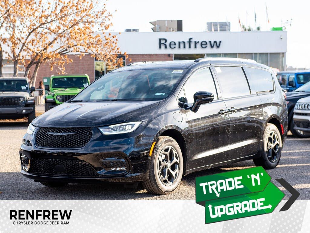 2026 Chrysler Pacifica Hybrid Select FWD