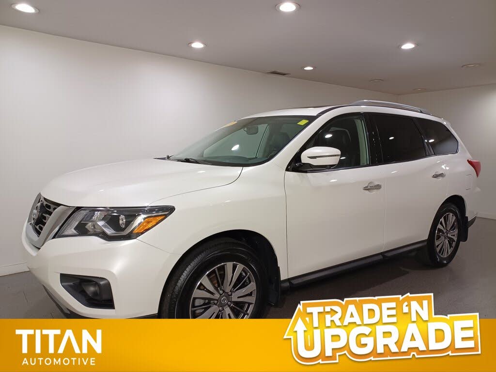 Nissan Pathfinder SL 4WD 2020