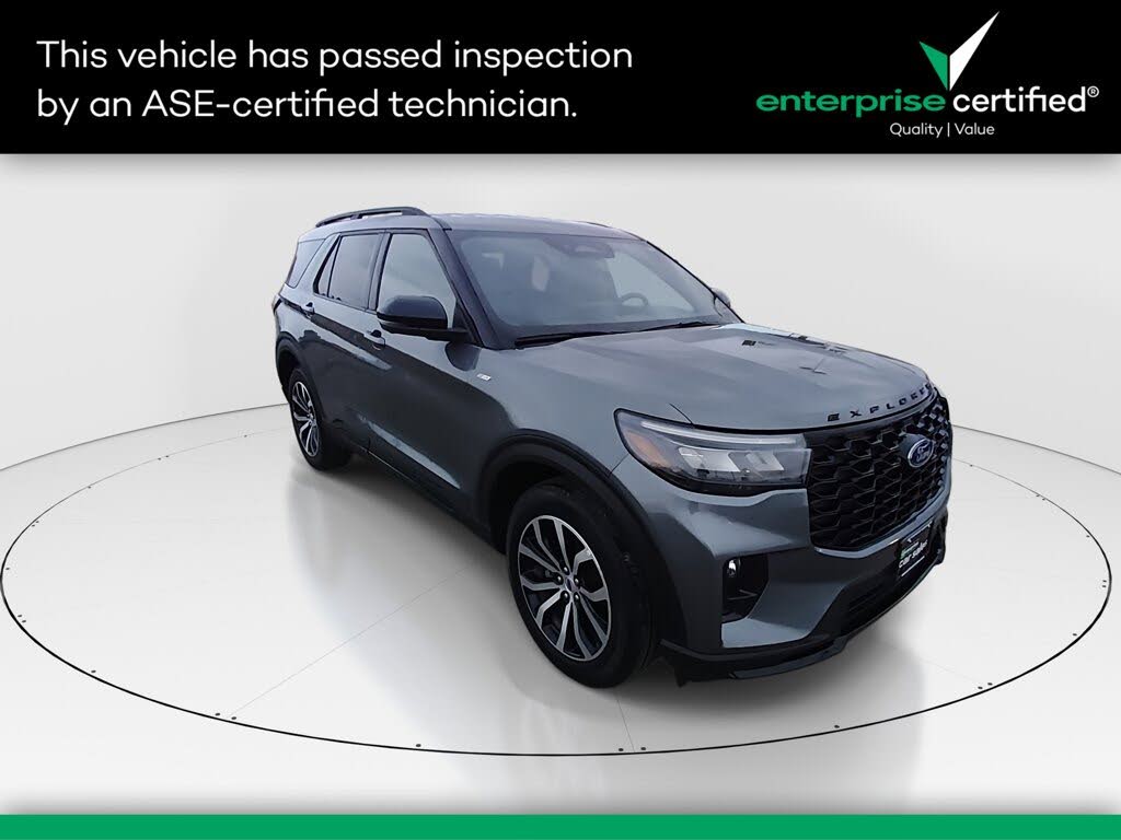 2025 Ford Explorer ST-Line AWD