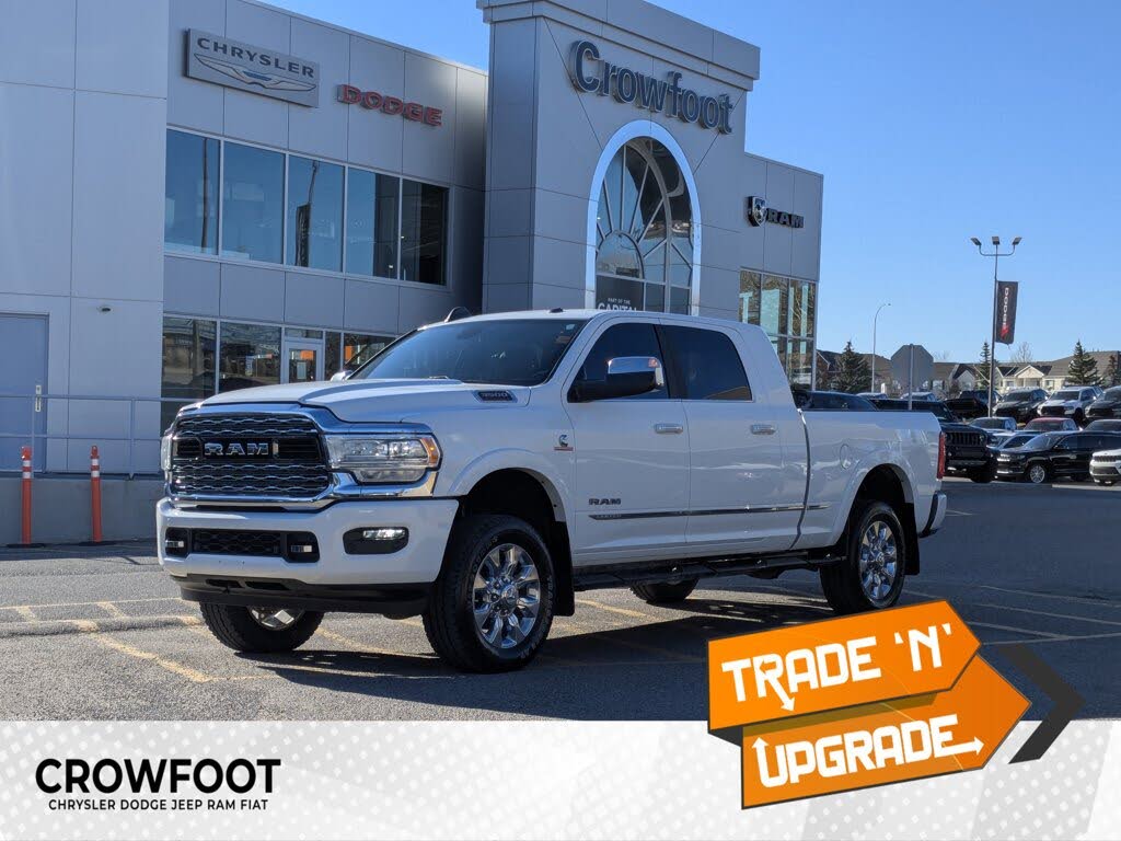RAM 3500 Limited Mega Cab 4WD 2022