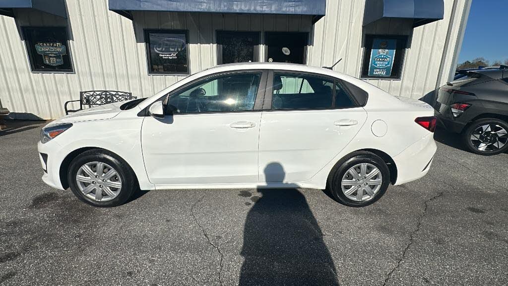2022 Kia Rio S FWD