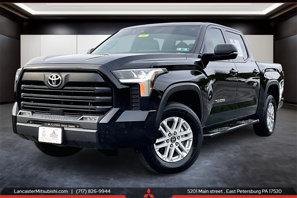 2023 Toyota Tundra SR5 CrewMax Cab 4WD
