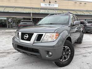 Nissan Frontier PRO-4X Crew Cab 4WD