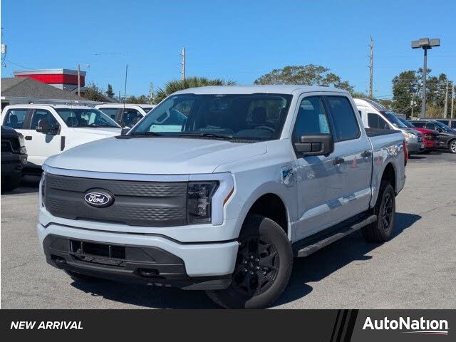 2025 Ford F-150 Lightning XLT SuperCrew AWD