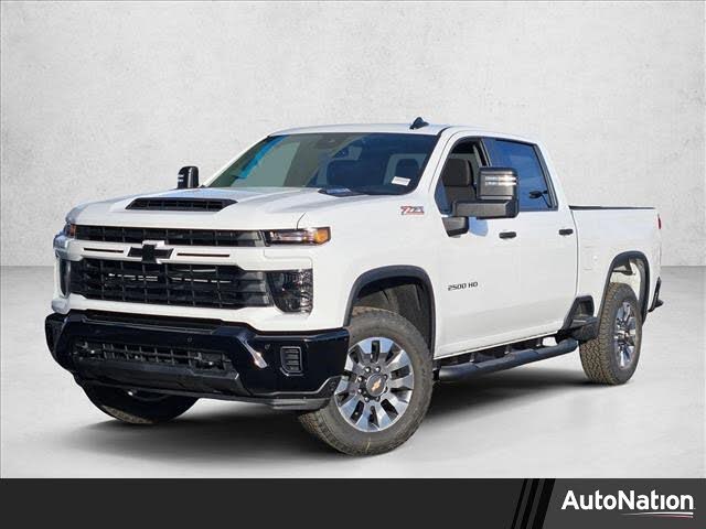 2026 Chevrolet Silverado 2500HD Custom Crew Cab 4WD