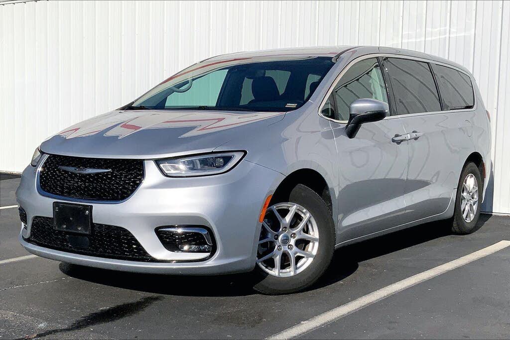 2023 Chrysler Pacifica Touring L FWD