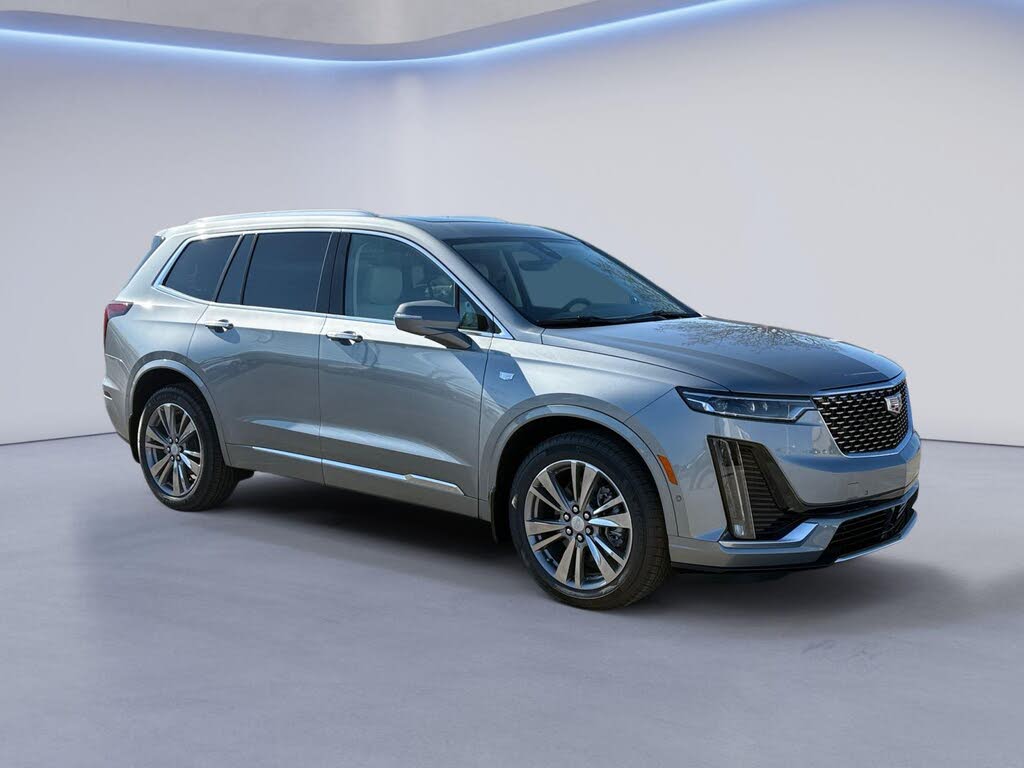 2025 Cadillac XT6 Premium Luxury FWD