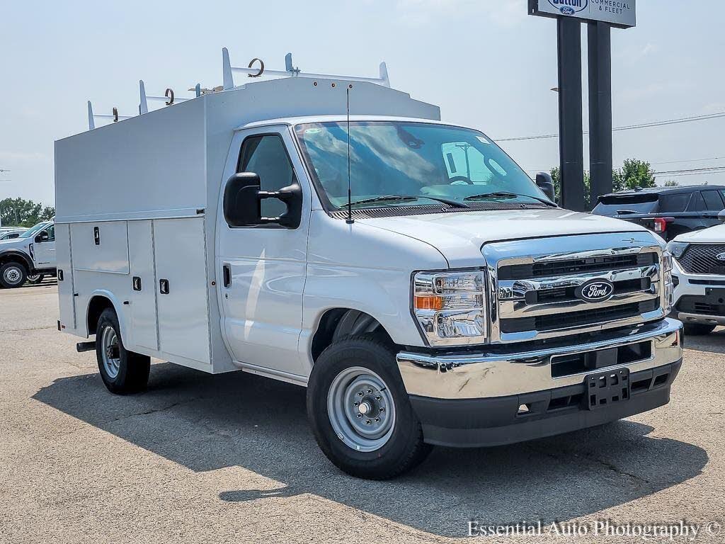 2026 Ford E-Series Chassis E-350 SD Cutaway 138 RWD