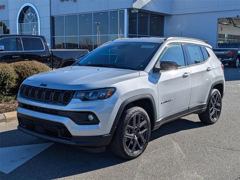 2026 Jeep Compass Latitude Altitude 4WD