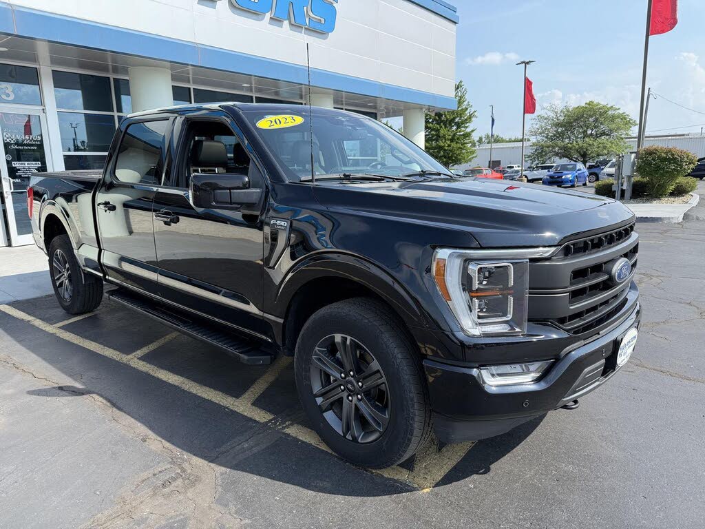 2023 Ford F-150 Lariat SuperCrew 4WD