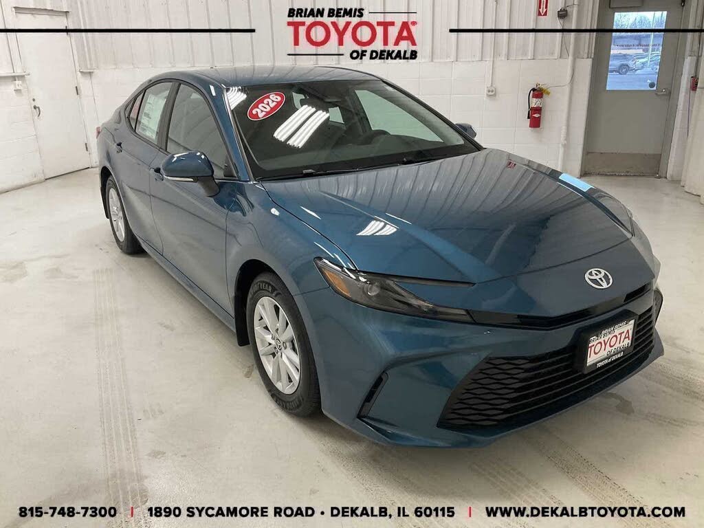 2026 Toyota Camry LE FWD