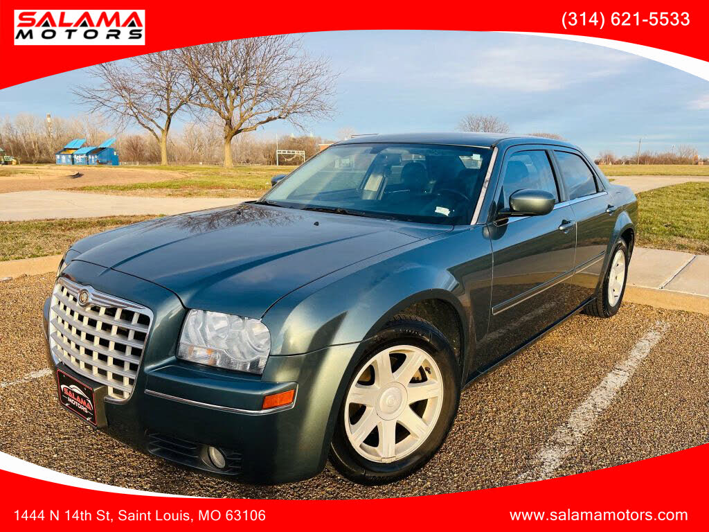 2005 Chrysler 300 Touring RWD