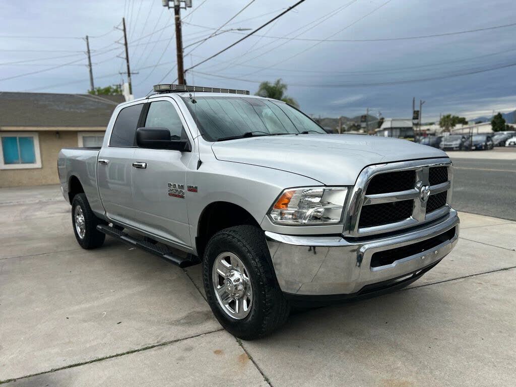 2015 RAM 2500 SLT Crew Cab 4WD