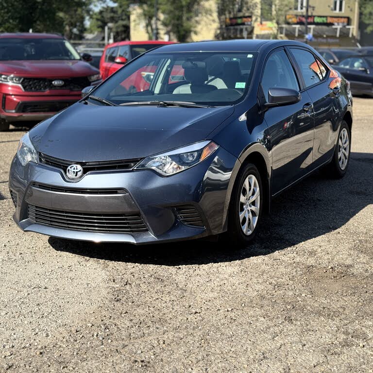 Toyota Corolla LE 2016