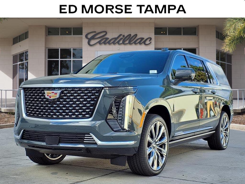 2026 Cadillac Escalade ESV Luxury 4WD