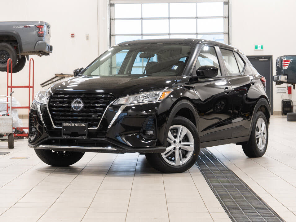 2025 Nissan Kicks S FWD