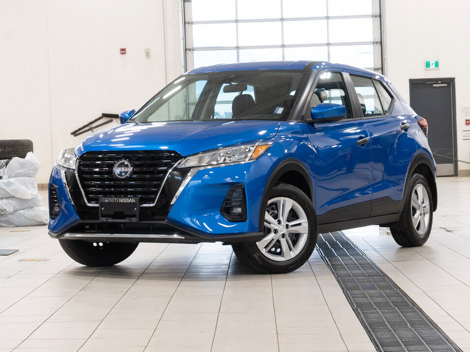 2025 Nissan Kicks S FWD