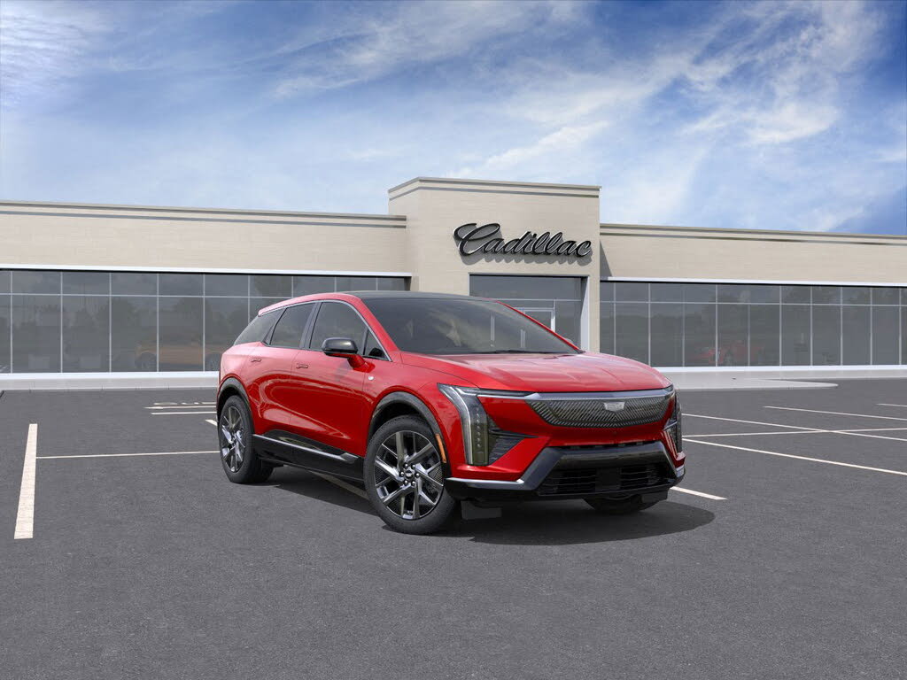 2025 Cadillac OPTIQ Luxury 1 AWD