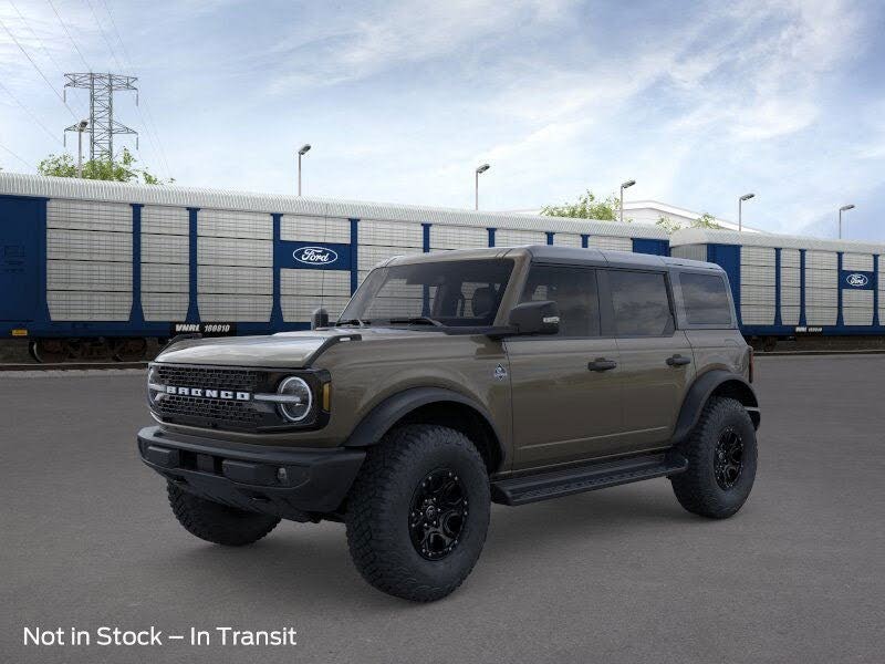 2025 Ford Bronco Outer Banks 4-Door 4WD