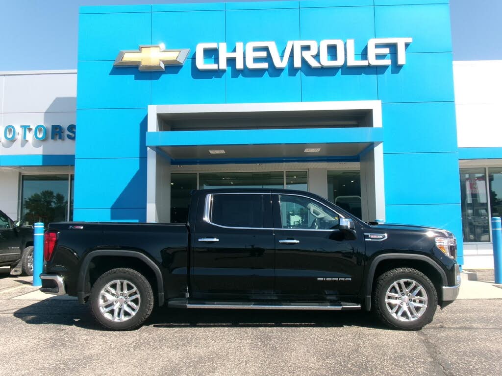 2021 GMC Sierra 1500 SLT Crew Cab 4WD