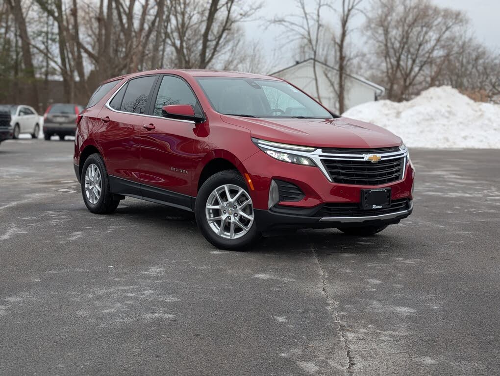 2022 Chevrolet Equinox LT AWD with 1LT