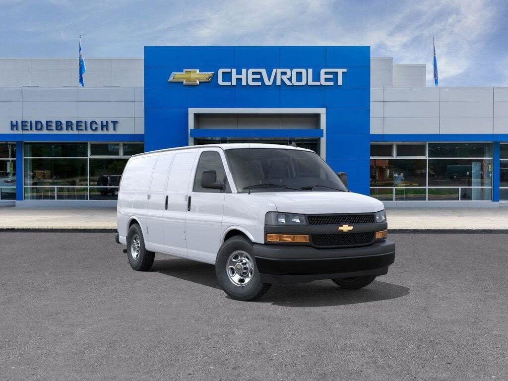 2025 Chevrolet Express Cargo 2500 RWD