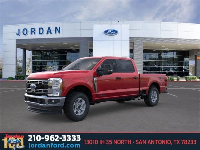 2026 Ford F-250 Super Duty XLT Crew Cab 4WD