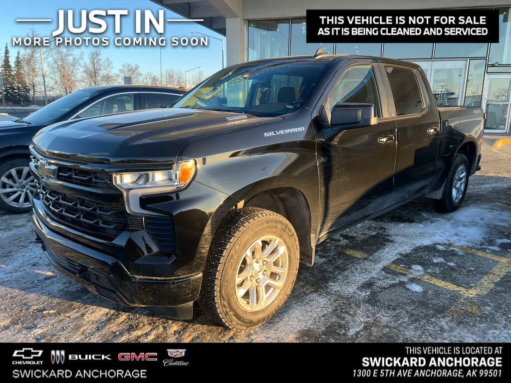 2023 Chevrolet Silverado 1500 RST Crew Cab 4WD