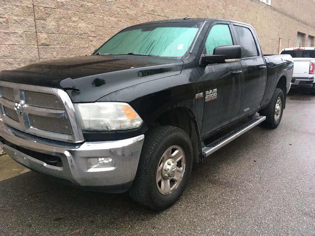 2016 RAM 2500 SLT Crew Cab 4WD