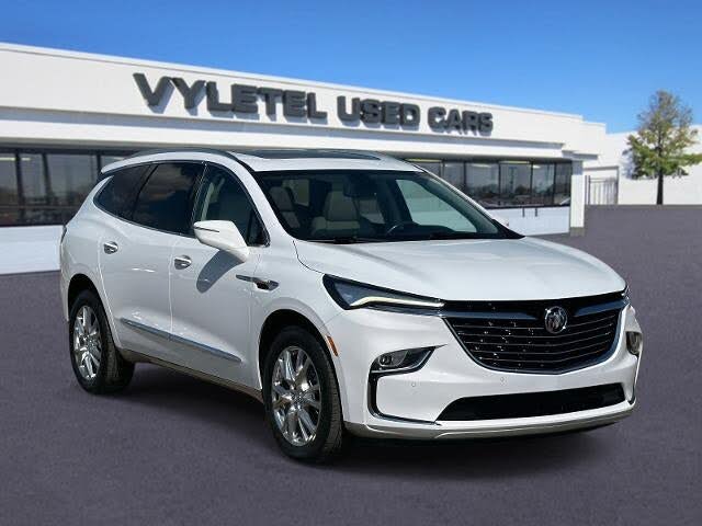 2023 Buick Enclave Essence AWD