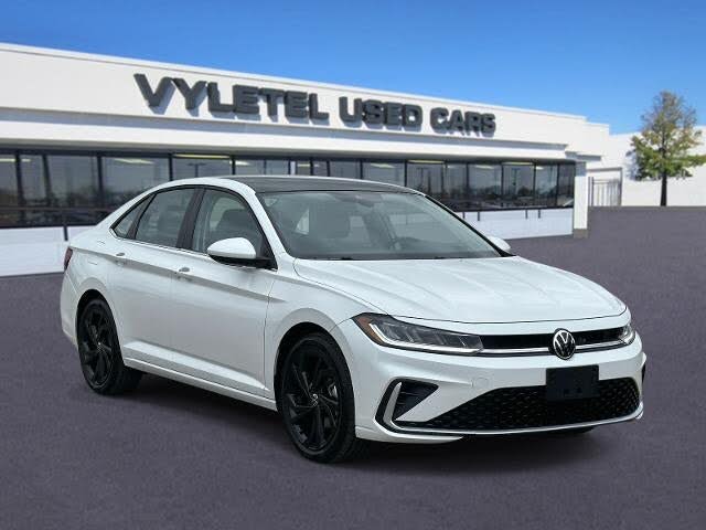 2025 Volkswagen Jetta SE FWD