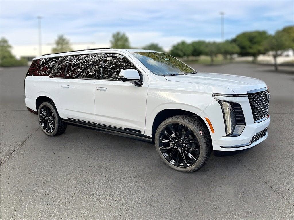 2026 Cadillac Escalade ESV Luxury 4WD
