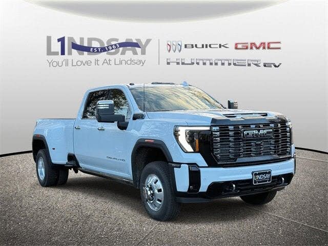 2026 GMC Sierra 3500HD Denali Ultimate Crew Cab 4WD