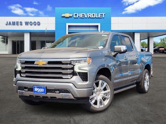 2026 Chevrolet Silverado 1500 High Country Crew Cab 4WD